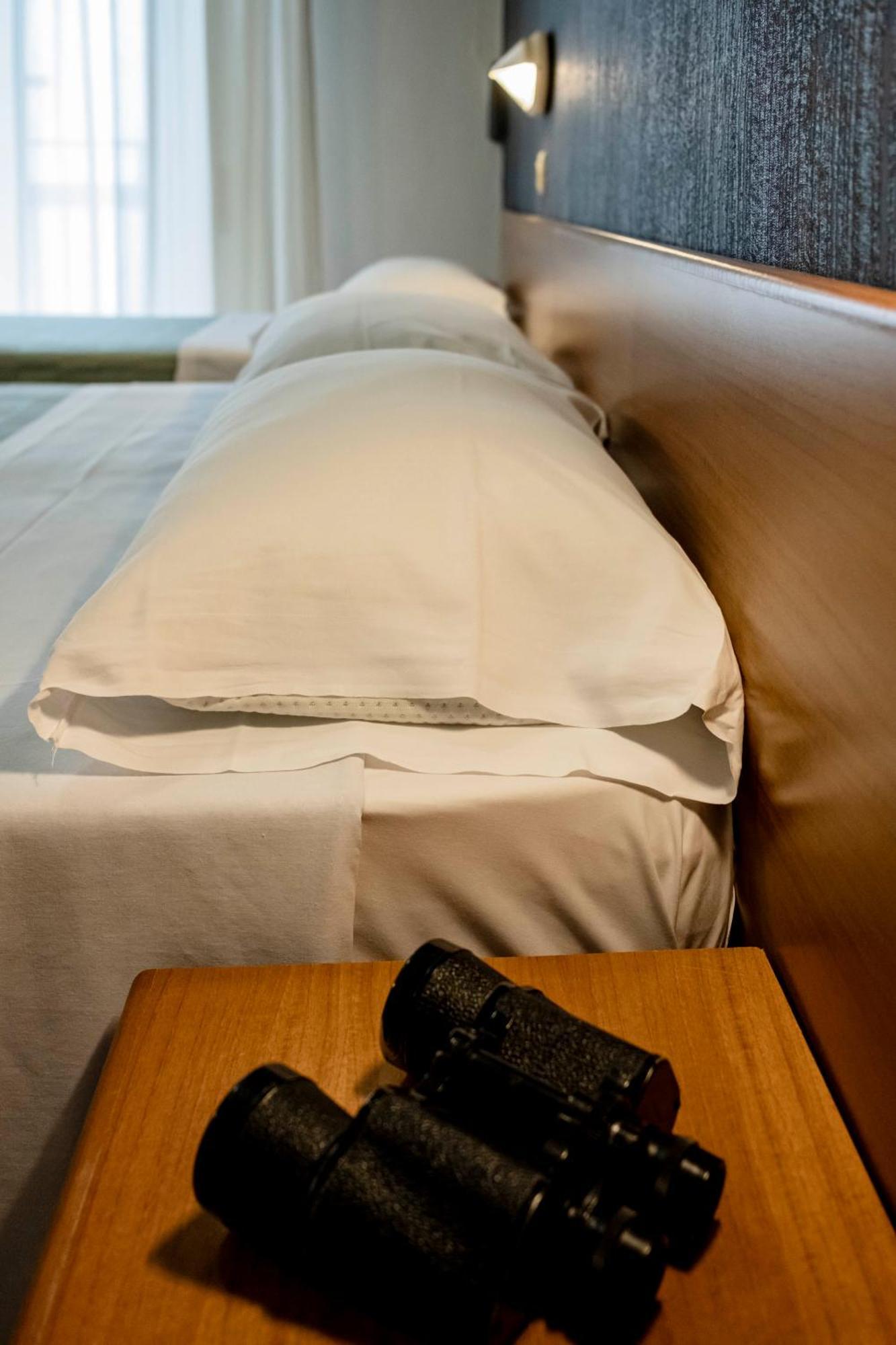 Hotel Atlas Римини Экстерьер фото