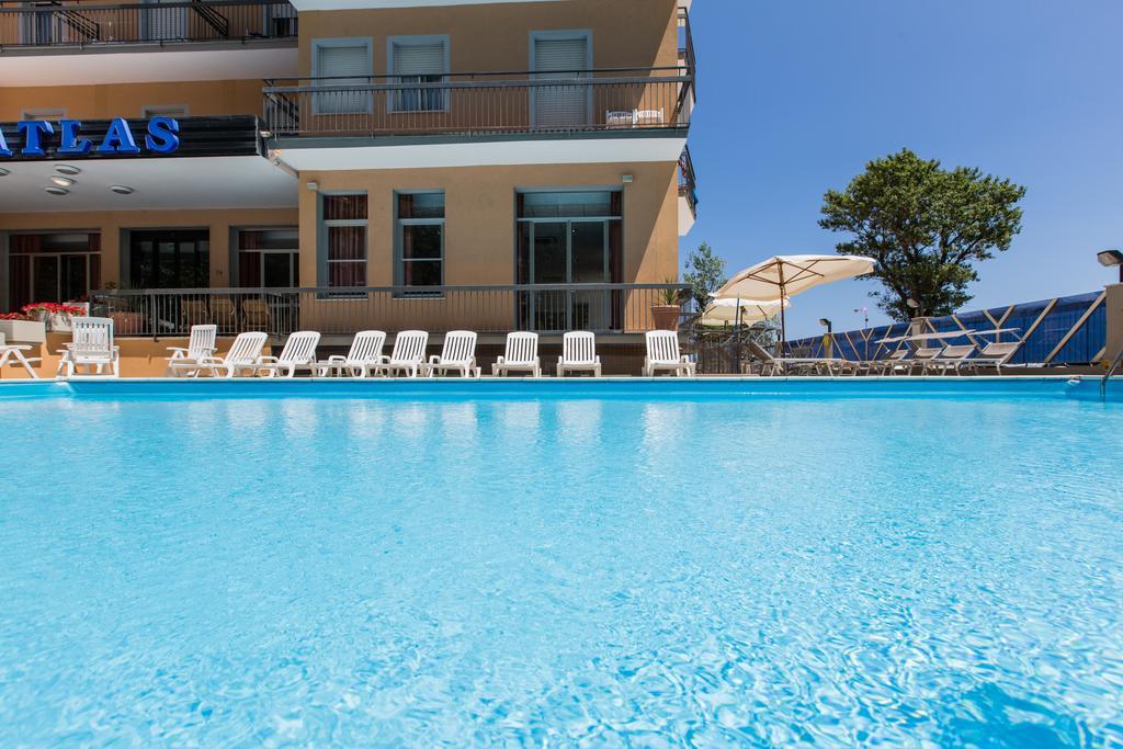 Hotel Atlas Римини Экстерьер фото