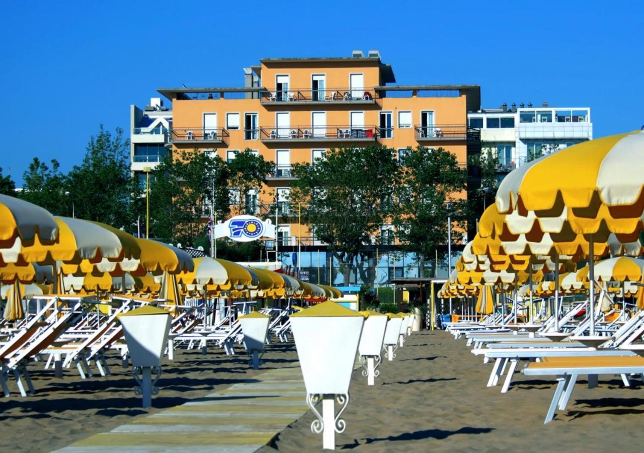 Hotel Atlas Римини Экстерьер фото